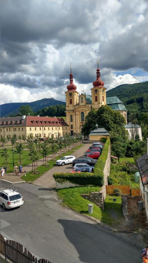 Apartmany Klasterni 84 Hejnice Buitenkant foto